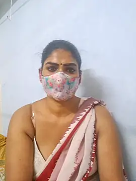 Snapshot of sherlin24 chatting on 11/17/25, 04:35 sherlin24 online show from 11/17/25, 04:35