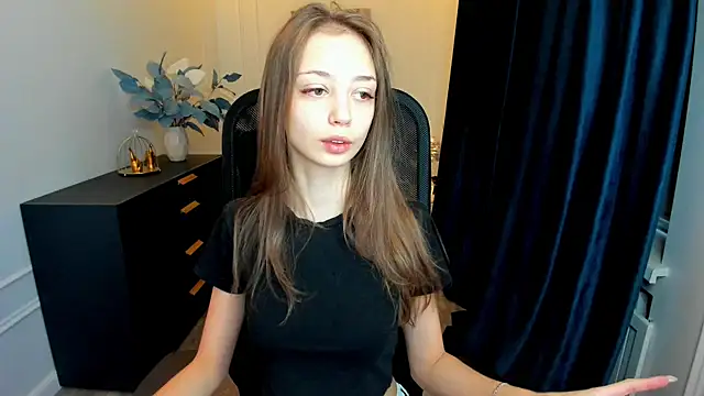 EmilyGraydis online show from 09/27/25, 04:17