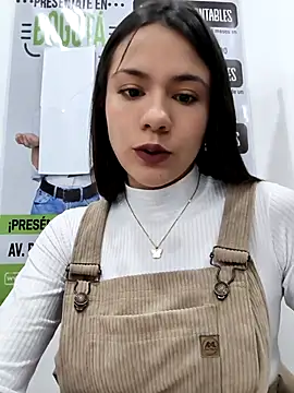 CHARLOTTE  05 online show from 12/15/25, 12:09