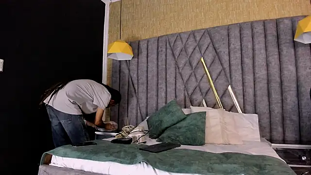 Boss Domiinator online show from 11/03/25, 04:03