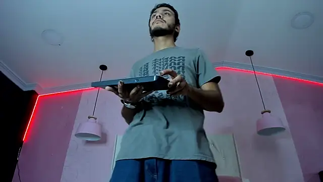 Boss Domiinator online show from 03/19/26, 12:09