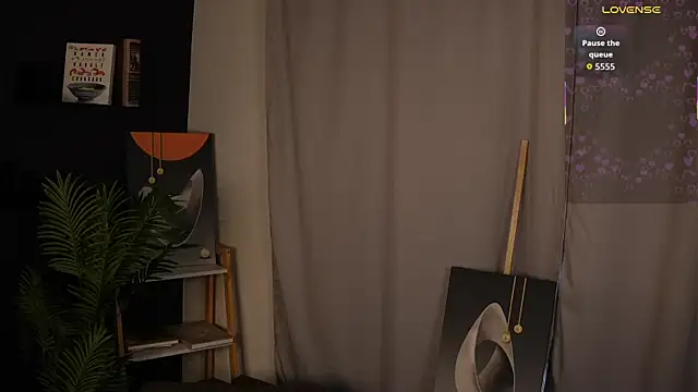 HollieCollelo online show from 09/21/25, 03:08