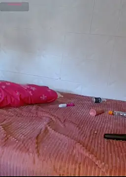 Snapshot of abilovesyou1 chatting on 01/05/26, 10:35 abilovesyou1 online show from 01/05/26, 10:35