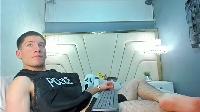 HunterHeat  online show from 09/21/25, 12:07