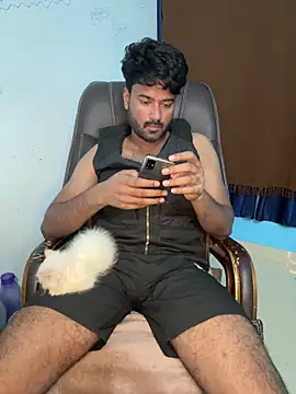 MeekBatgirl online show from 11/16/25, 05:29