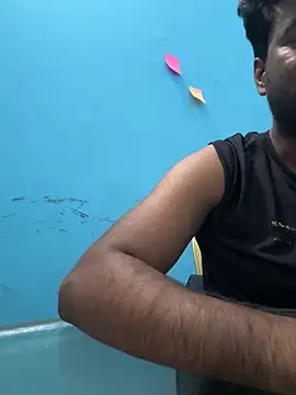 MeekBatgirl online show from 11/28/25, 06:43