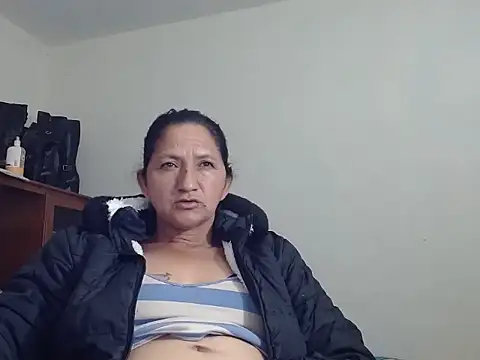 Lucy Squirt69 online show from 10/16/25, 02:12