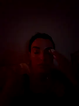 Snapshot of Remirosee chatting on 12/21/25, 09:55 Remirosee online show from 12/21/25, 09:55