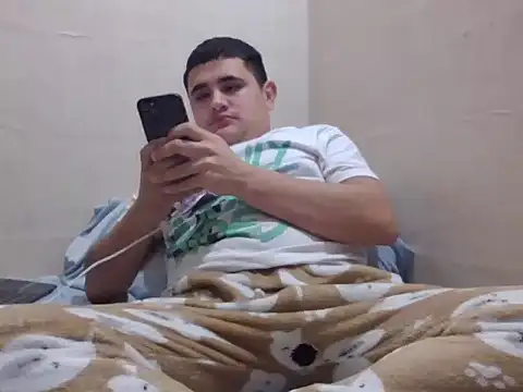 Snapshot of whitsblack chatting on 09/12/25, 11:26 whitsblack online show from 09/12/25, 11:26