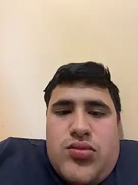 Snapshot of whitsblack chatting on 11/15/25, 11:21 whitsblack online show from 11/15/25, 11:21