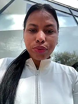 Michluxe 69 online show from 11/29/25, 01:47