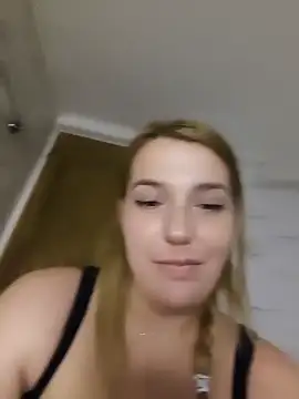 Sakura 2000 online show from 03/12/26, 11:44