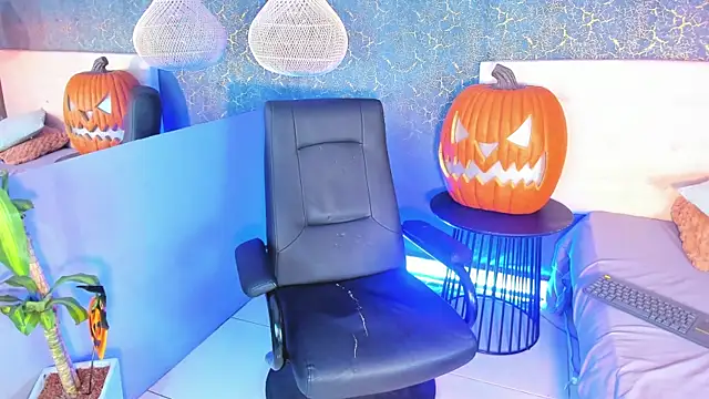 zorre  online show from 10/29/25, 05:58