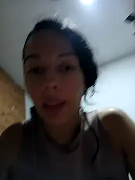 MiaForever1 online show from 04/06/26, 11:49