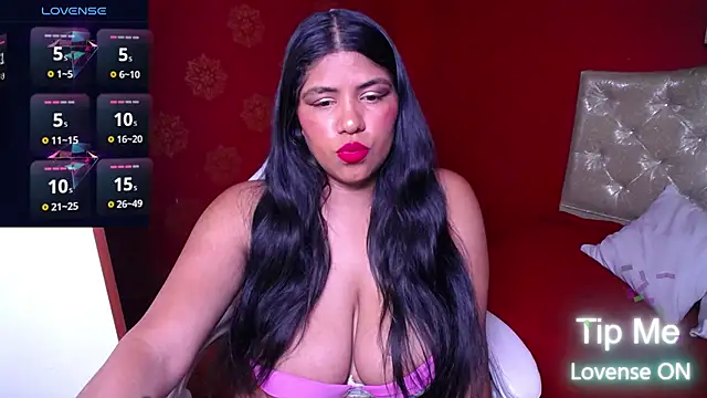 Snapshot of Violet-Flow chatting on 10/16/25, 03:13 Violet-Flow online show from 10/16/25, 03:13