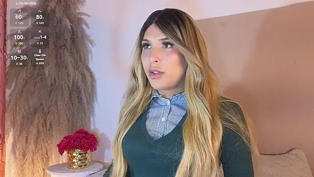 Snapshot of dahiana_marin chatting on 11/06/25, 10:21 dahiana marin online show from 11/06/25, 10:21