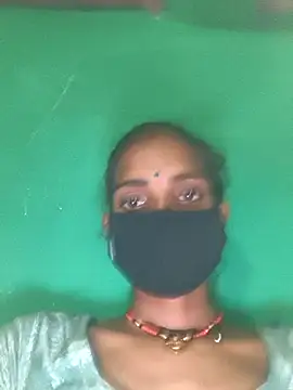 Snapshot of So_pinki chatting on 09/09/25, 04:17 So pinki online show from 09/09/25, 04:17