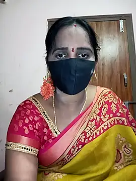 Snapshot of Mee_harini-telugupilla chatting on 10/04/25, 03:15 Mee harini-telugupilla online show from 10/04/25, 03:15
