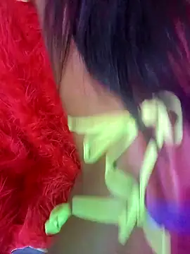 BunnyBloom25 online show from 04/20/26, 10:55