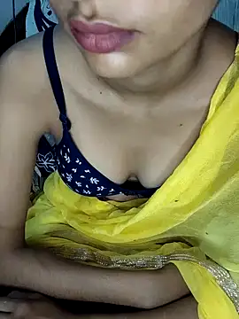 Snapshot of Aidakhan1212 chatting on 09/20/25, 11:22 Aidakhan1212 online show from 09/20/25, 11:22