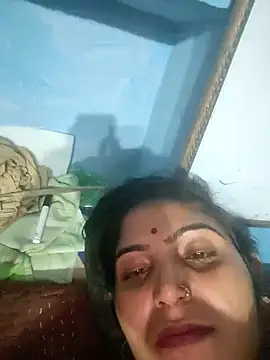 Snapshot of LUCKY_cut chatting on 11/02/25, 05:37 LUCKY cut online show from 11/02/25, 05:37