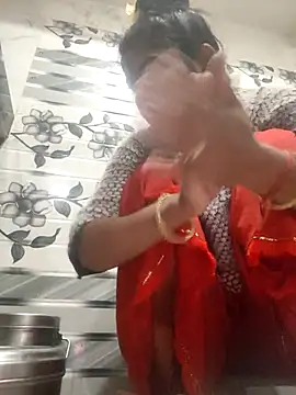 LUCKY cut online show from 02/21/26, 02:01