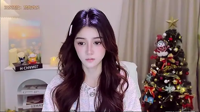 Snapshot of Wow-fairy chatting on 12/21/25, 01:18 Wow-fairy online show from 12/21/25, 01:18