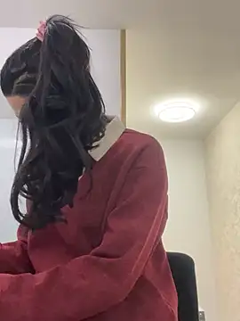 KylieKroftt online show from 02/19/26, 07:10