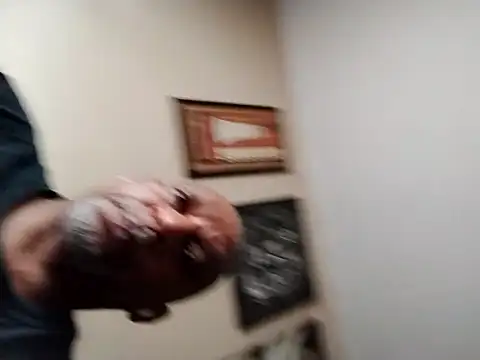 Bbcscottie77 online show from 09/30/25, 04:12