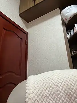 Xinlan-Asia online show from 12/17/25, 05:46