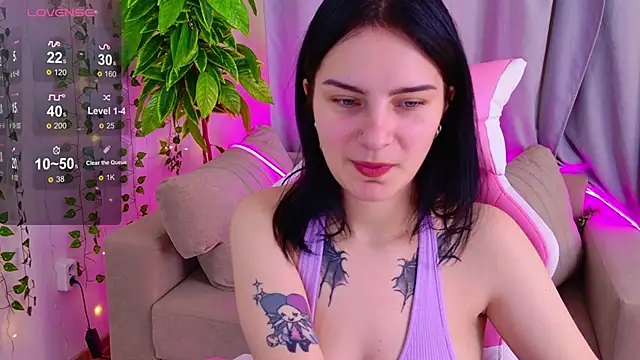 Angel Braun online show from 11/17/25, 01:06