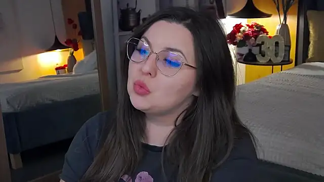 Mia Swano online show from 01/18/26, 02:37