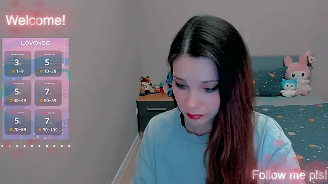 Kitten Alissa online show from 04/25/26, 05:43