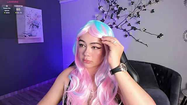 jasmincollin  online show from 01/07/26, 01:41