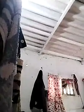 Snapshot of _tetas_92 chatting on 10/22/25, 02:28 tetas 92 online show from 10/22/25, 02:28