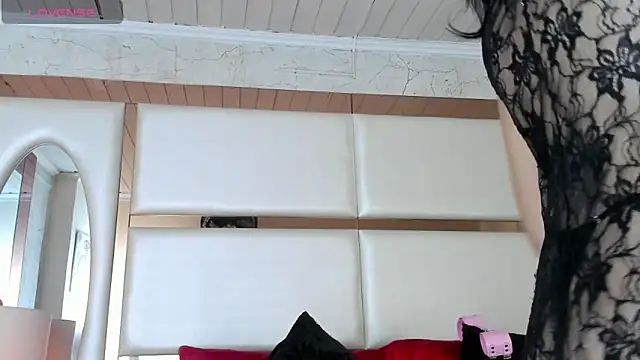 Ely09  online show from 02/07/26, 02:21