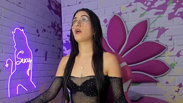 ValerySkinnyy online show from 11/21/25, 11:14