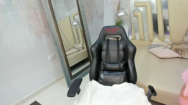 ValerySkinnyy online show from 04/06/26, 03:37