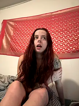 venusluvxoxo online show from 10/29/25, 02:14