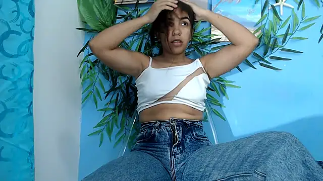 Snapshot of skinnysofia18 chatting on 07/09/26, 03:16 skinnysofia18 online show from 07/09/26, 03:16