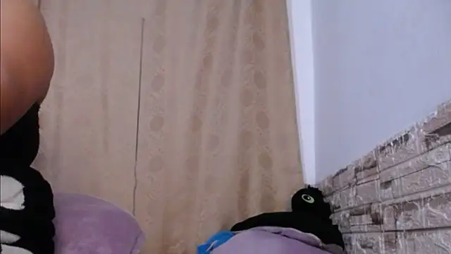 Snapshot of Bicky_24 chatting on 05/01/26, 08:52 Bicky 24 online show from 05/01/26, 08:52