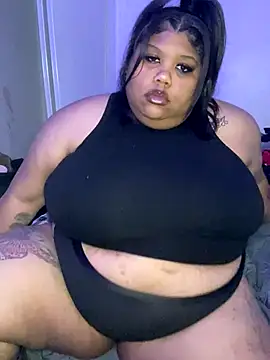 Snapshot of BlaxicanaMami chatting on 11/09/25, 09:40 BlaxicanaMami online show from 11/09/25, 09:40