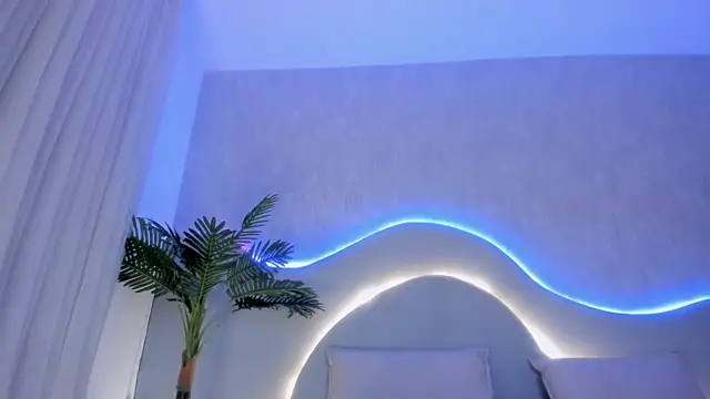 CannelaSmith online show from 04/15/26, 12:56