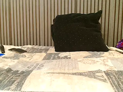 ROYALASS25 online show from 03/22/26, 09:56