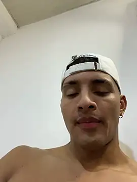 Snapshot of Smith_Fitness chatting on 03/02/26, 02:24 Smith Fitness online show from 03/02/26, 02:24