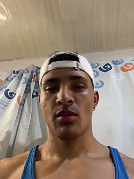 Snapshot of Smith_Fitness chatting on 03/17/26, 01:14 Smith Fitness online show from 03/17/26, 01:14