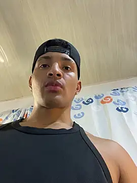 Snapshot of Smith_Fitness chatting on 03/21/26, 01:26 Smith Fitness online show from 03/21/26, 01:26