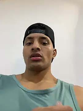Snapshot of Smith_Fitness chatting on 03/23/26, 03:49 Smith Fitness online show from 03/23/26, 03:49