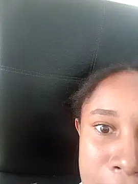 Snapshot of MoniqueMulberry chatting on 11/04/25, 07:24 MoniqueMulberry online show from 11/04/25, 07:24