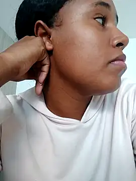 Snapshot of MoniqueMulberry chatting on 11/05/25, 07:25 MoniqueMulberry online show from 11/05/25, 07:25